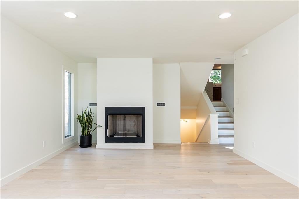 2847 Orchard Knob SE