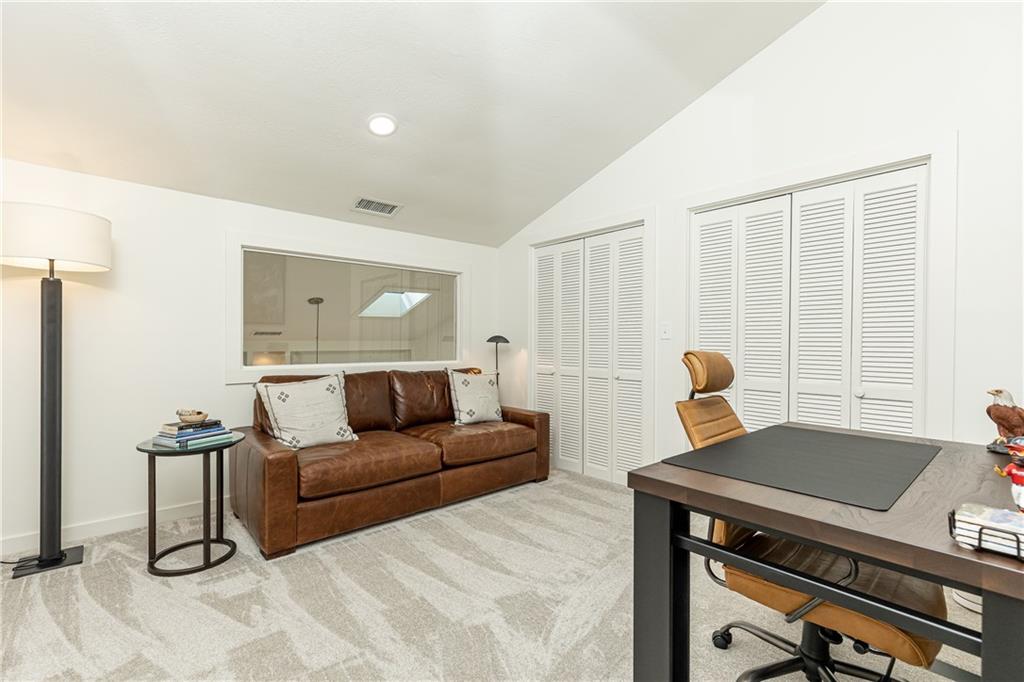 2847 Orchard Knob SE