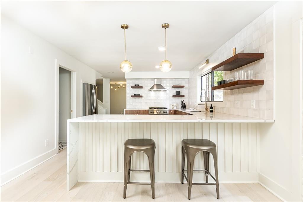 2847 Orchard Knob SE
