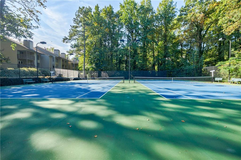 913 Garden Court