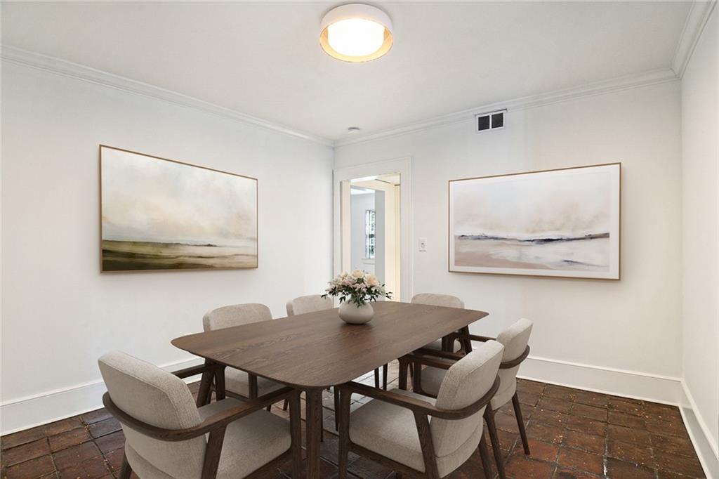 1898 Wycliff Road NW Unit 8