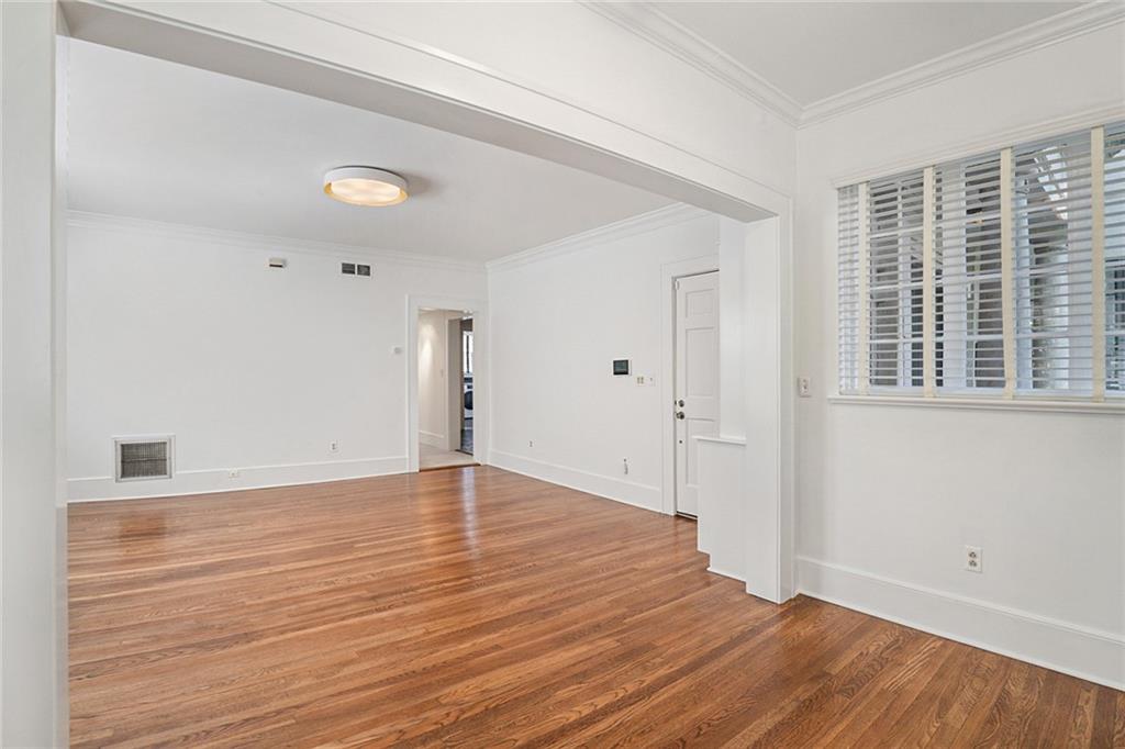 1898 Wycliff Road NW Unit 8