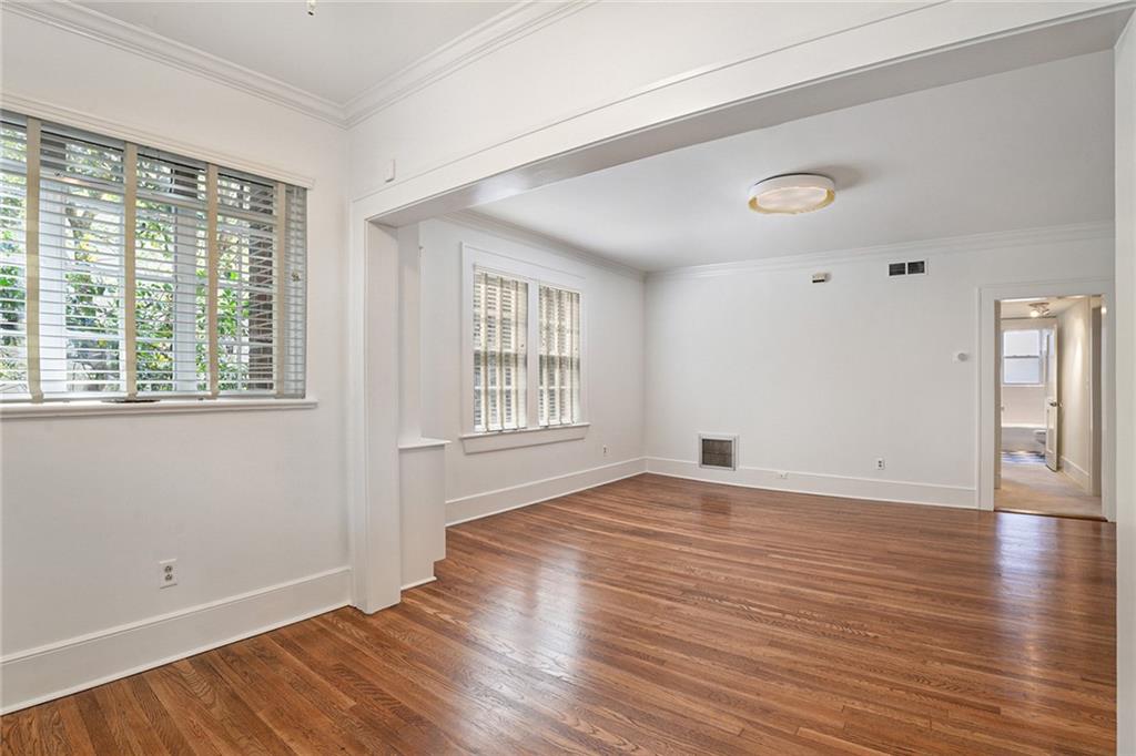 1898 Wycliff Road NW Unit 8