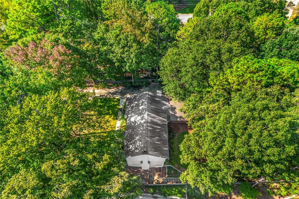 1448 W Nancy Creek Drive NE