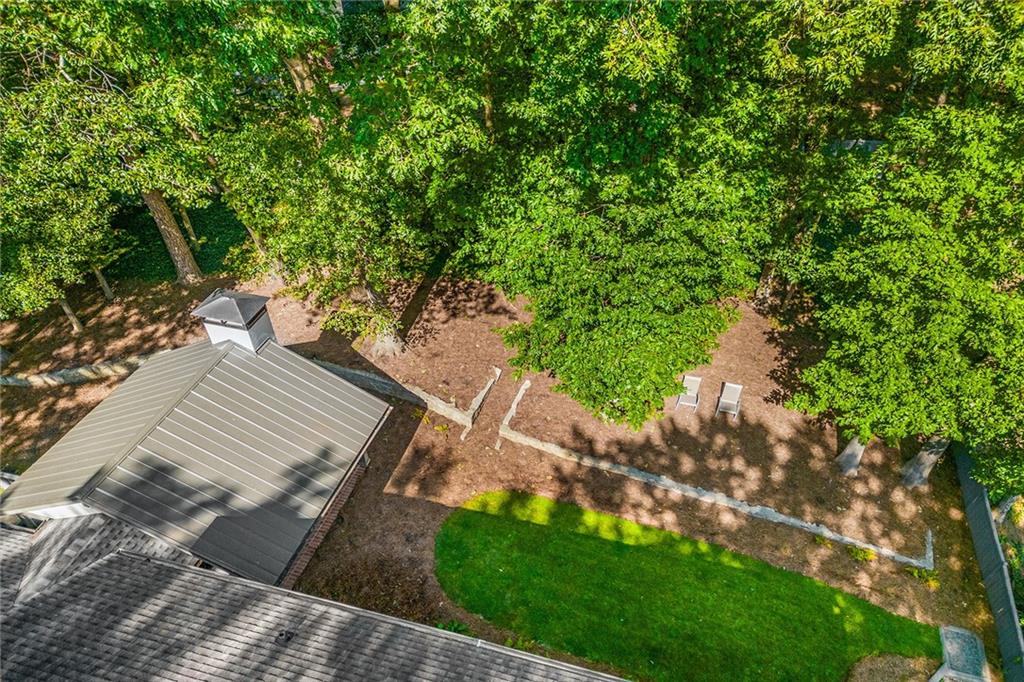 1448 W Nancy Creek Drive NE