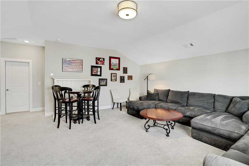 2208 Swansea Way