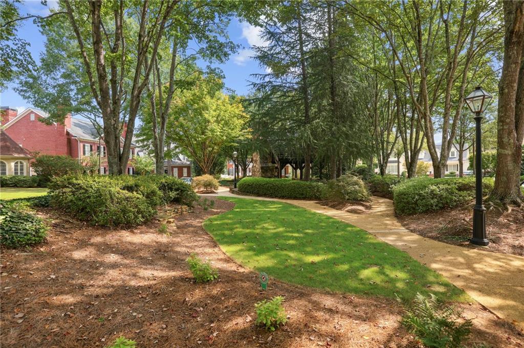 4671 Wynmeade Park NE