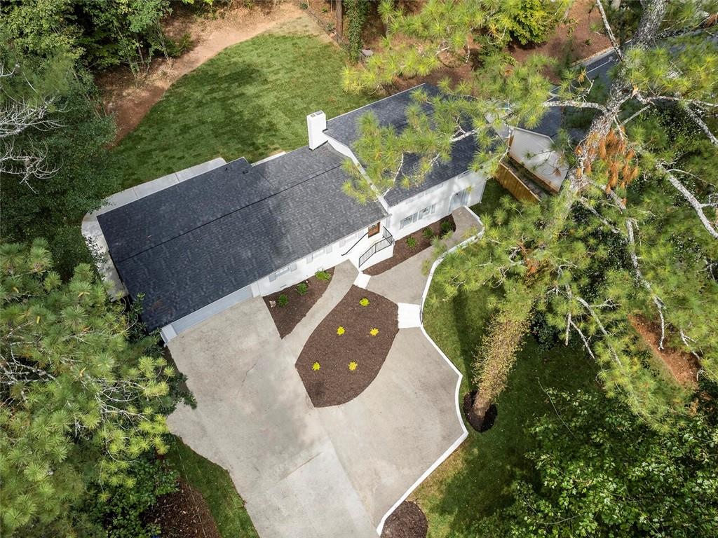 3824 W Nancy Creek Court NE