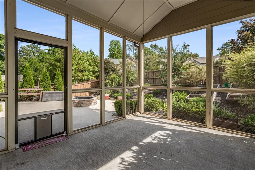 2418 Saint Andrews Ridge