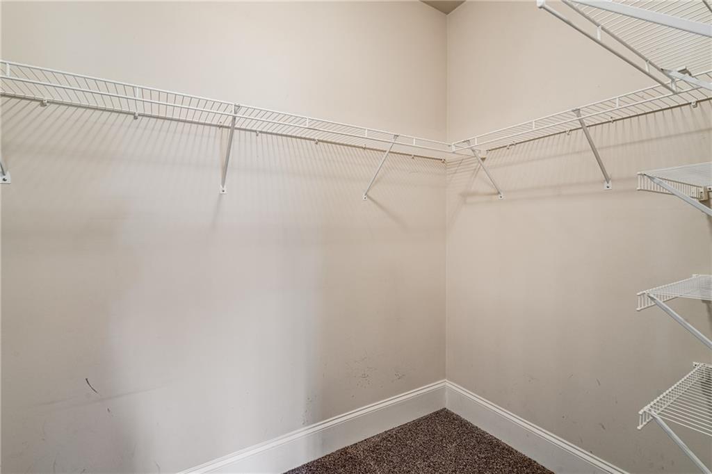 2418 Saint Andrews Ridge
