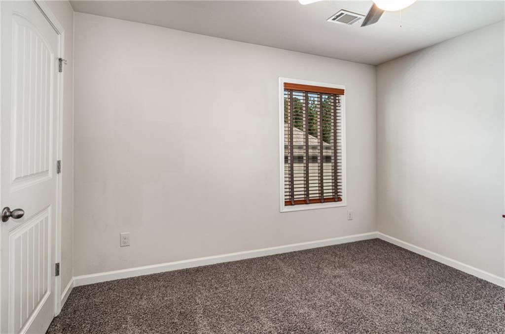 2418 Saint Andrews Ridge