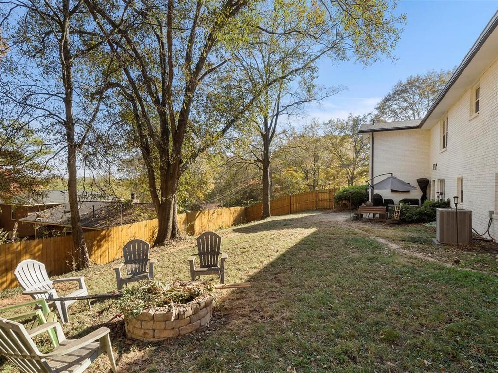 76 Skyline Drive SE