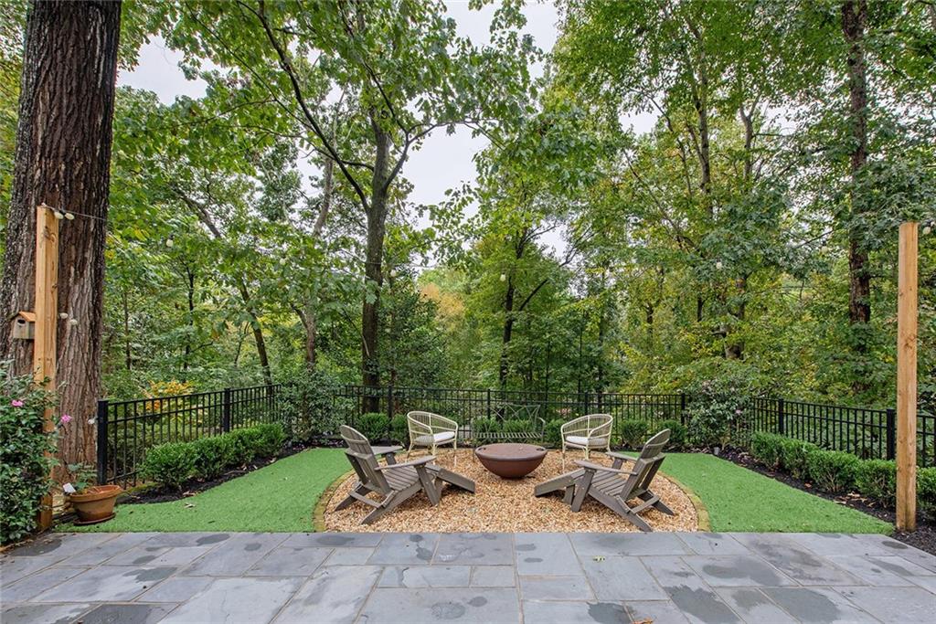 425 Forest Valley Road