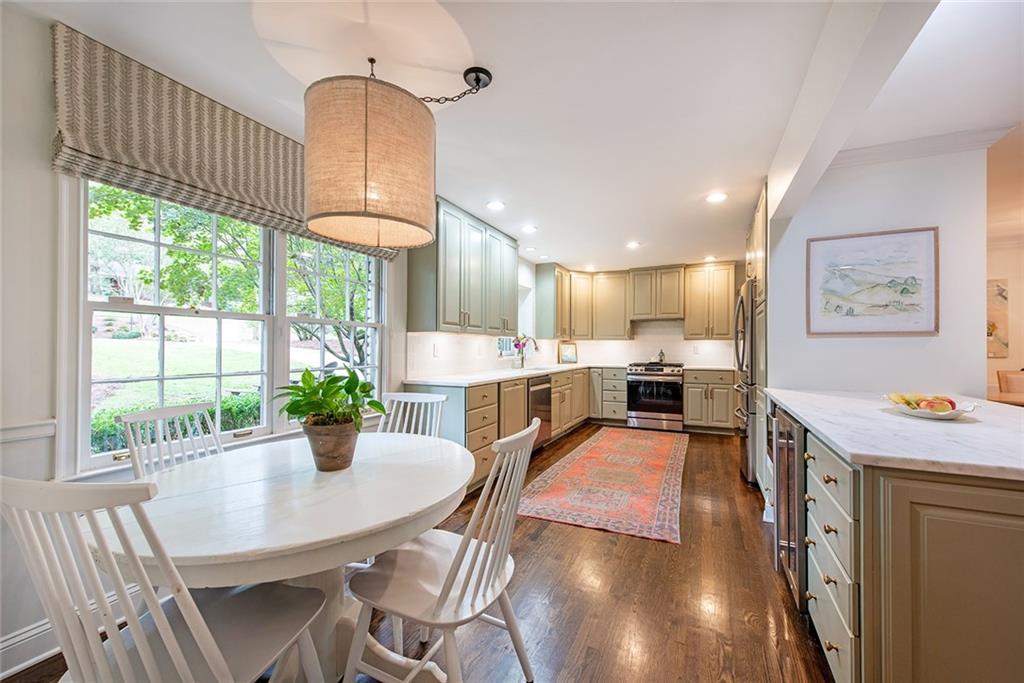 425 Forest Valley Road