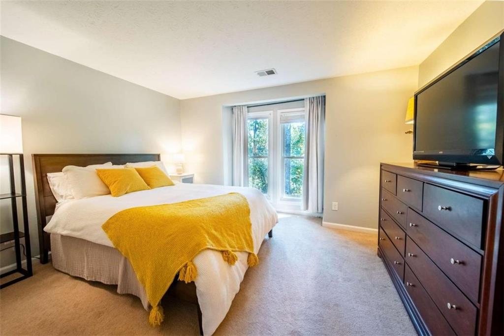 1204 Lake Pointe Circle