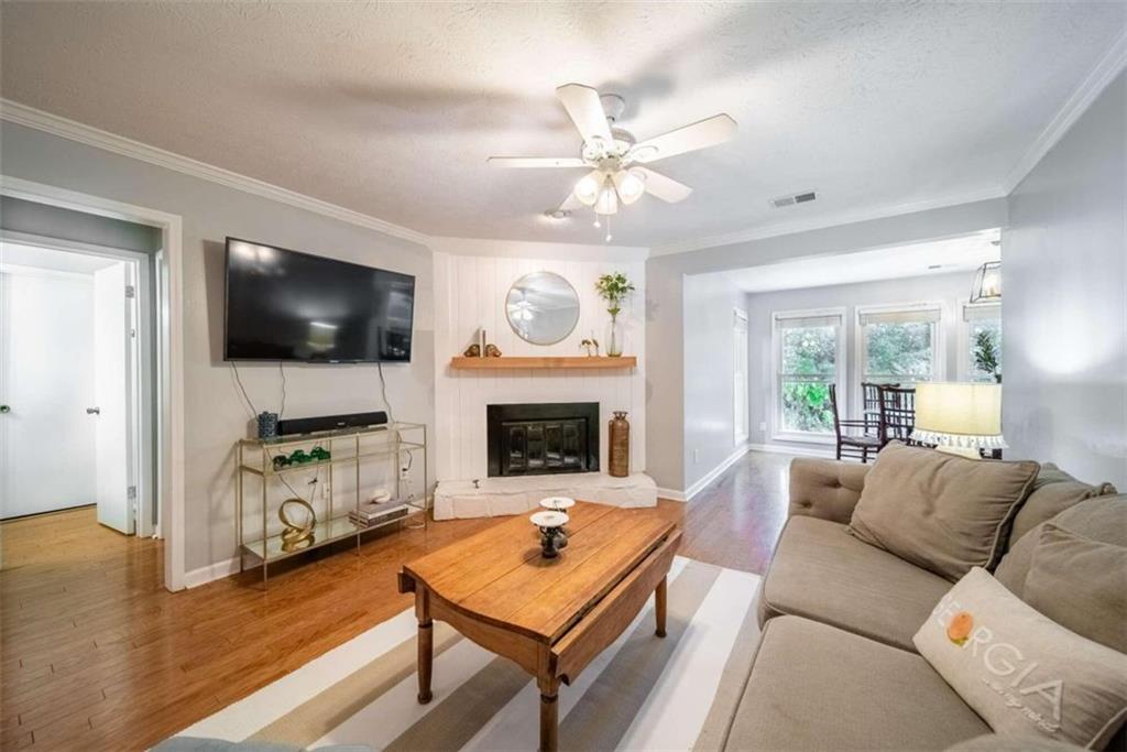 1204 Lake Pointe Circle