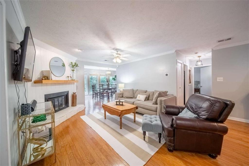 1204 Lake Pointe Circle