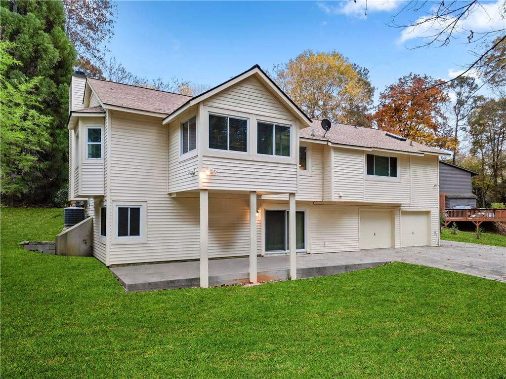 889 Fawn Way