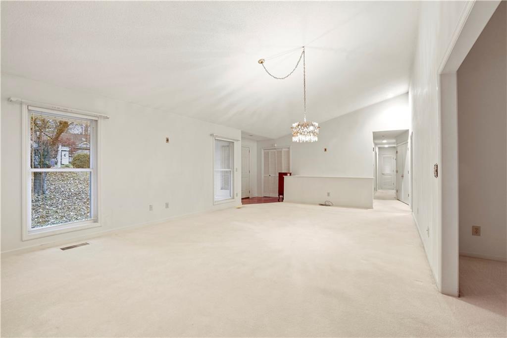 889 Fawn Way