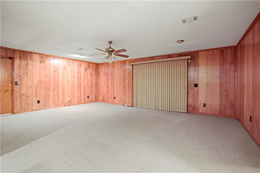 889 Fawn Way