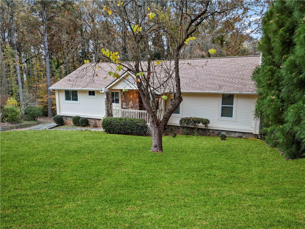 889 Fawn Way