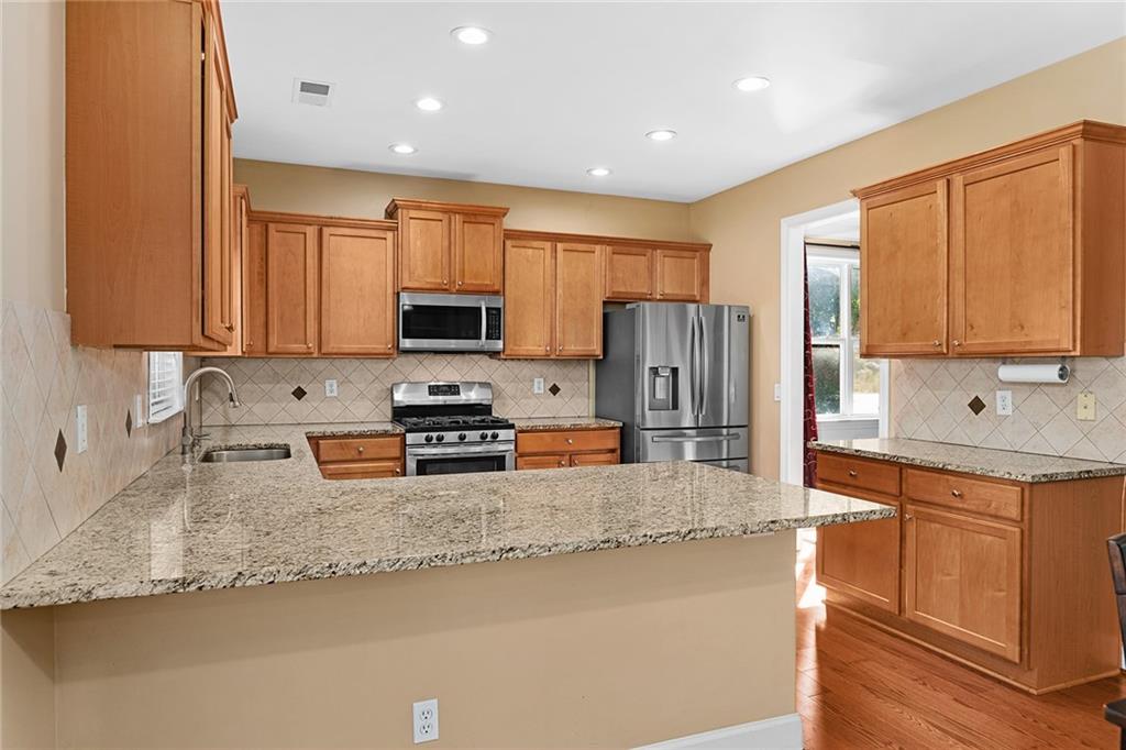 520 Waterhaven Lane