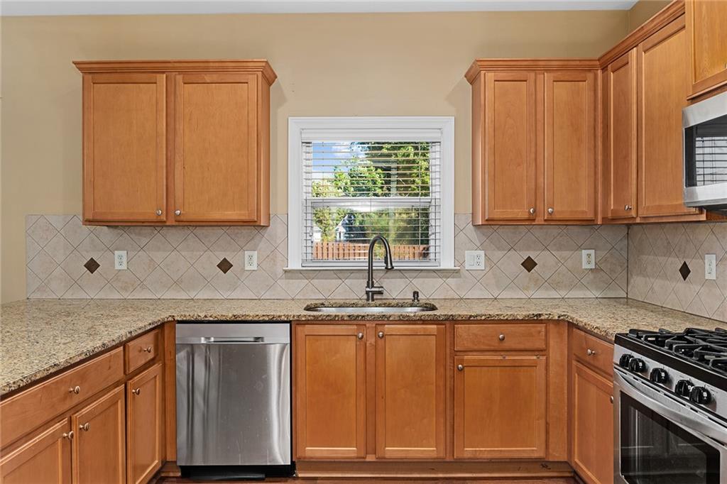 520 Waterhaven Lane