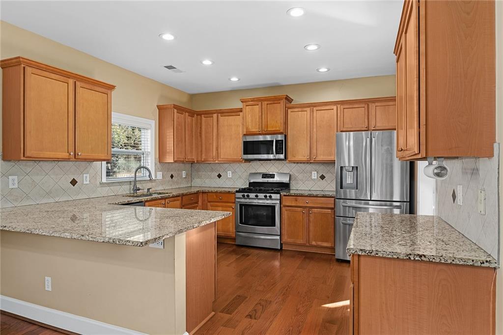 520 Waterhaven Lane