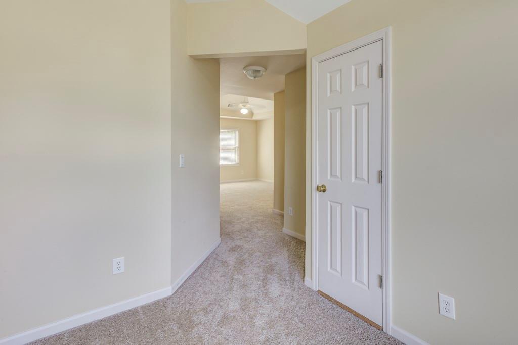 5125 Vinings Estates Way SE