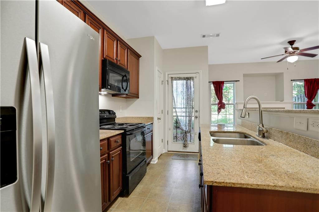 526 Tufton Trail SE