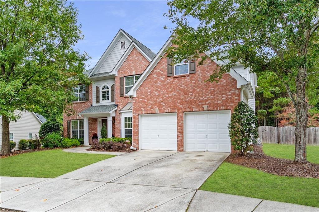 923 Queensbrooke Way