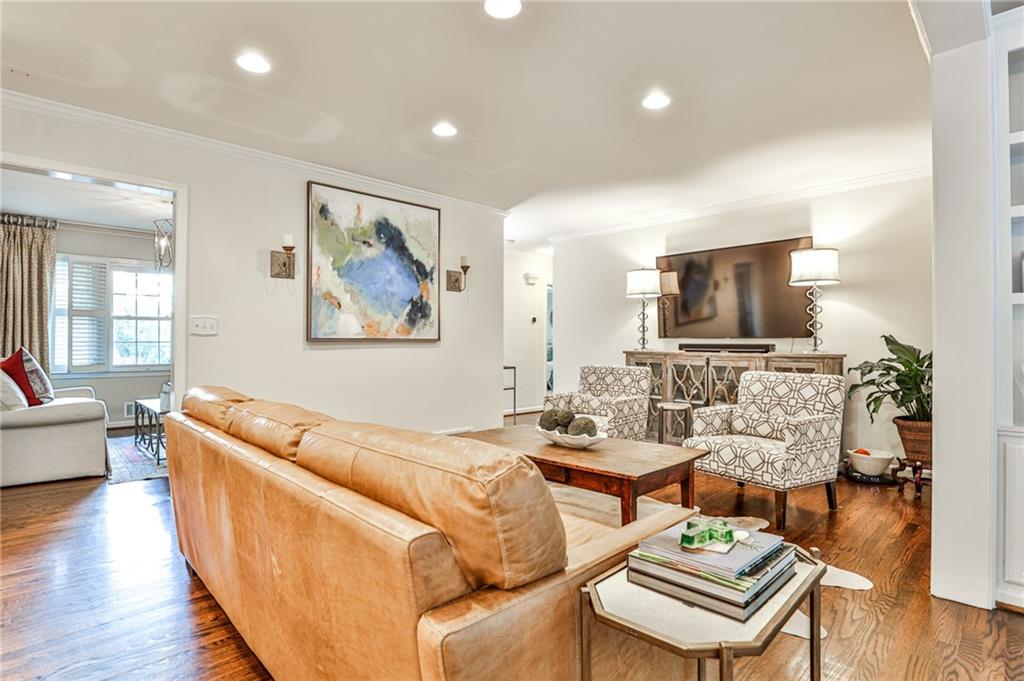 825 Starlight Drive