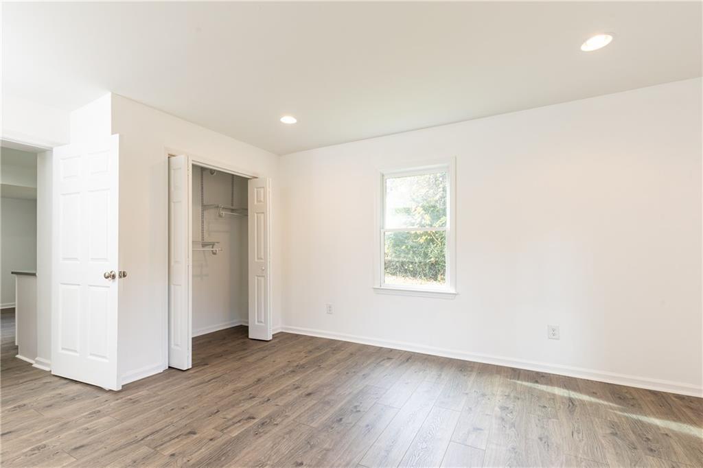 2830 W Roxboro Road NE