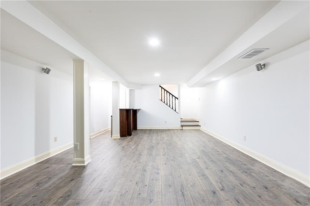 2830 W Roxboro Road NE