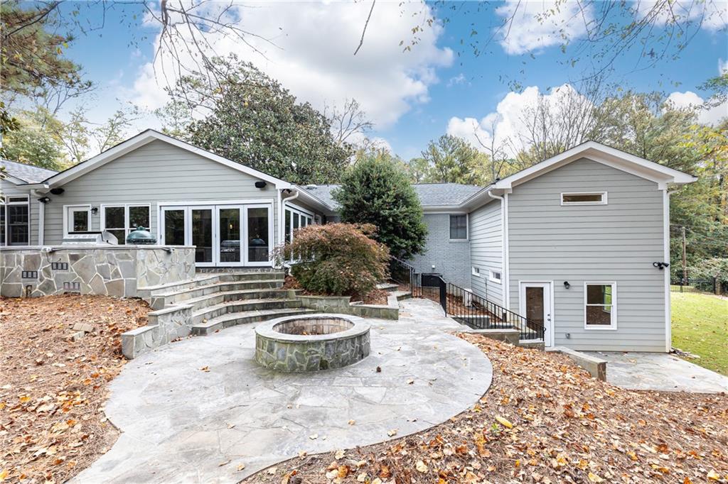 2830 W Roxboro Road NE