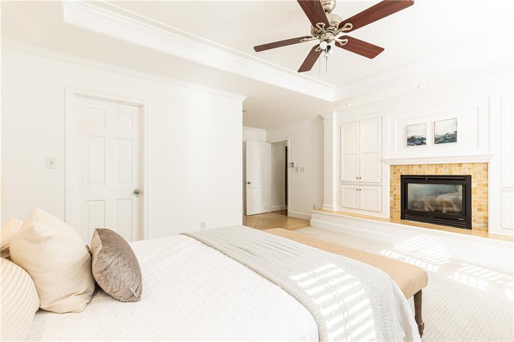 2830 W Roxboro Road NE