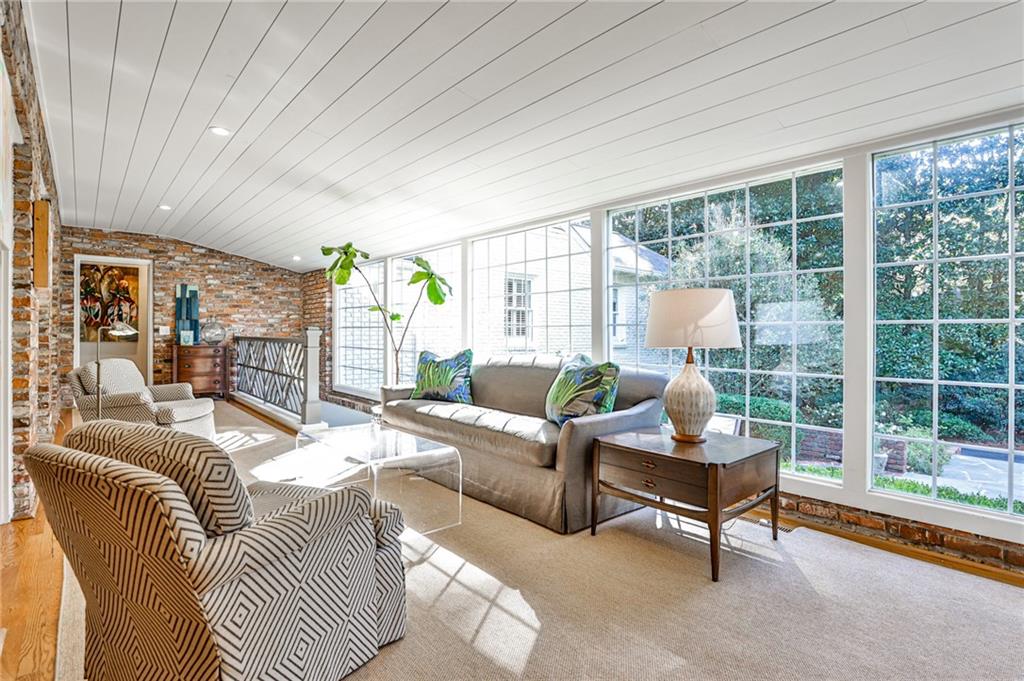 3385 Habersham Road