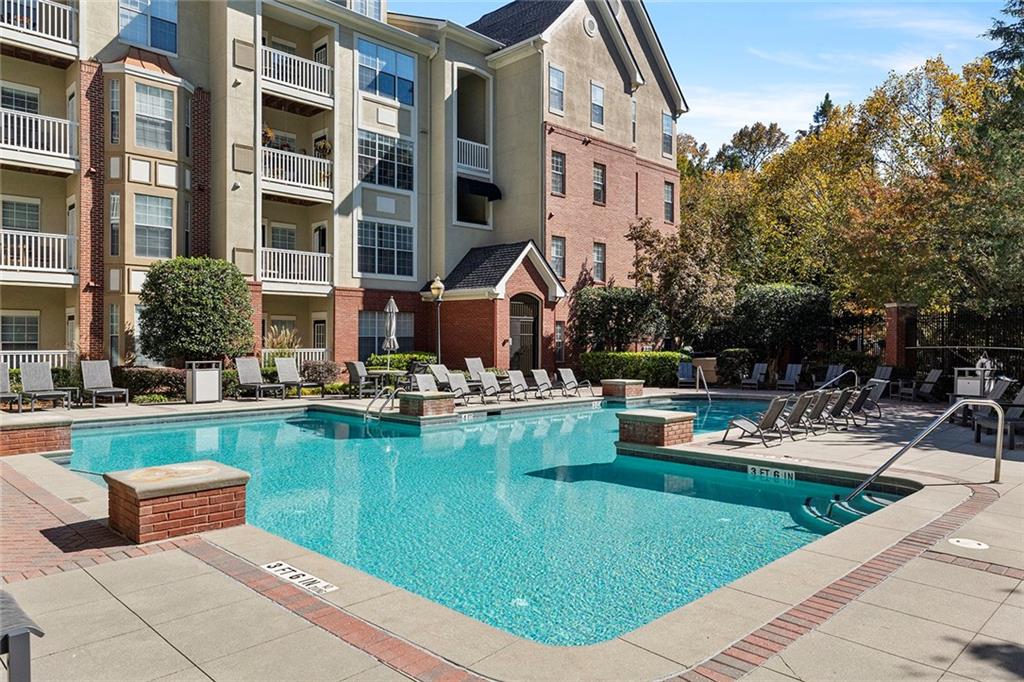 1202 Westchester Ridge NE Unit 1202