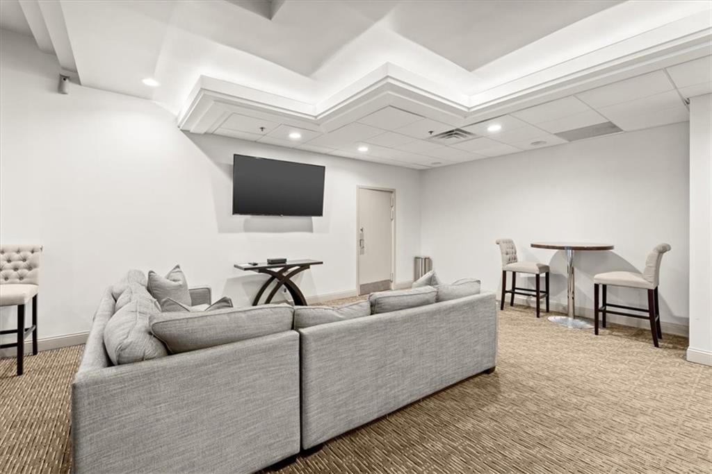 3481 Lakeside Drive NE Unit 901