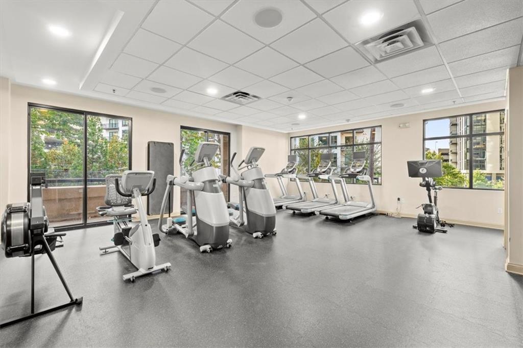 3481 Lakeside Drive NE Unit 901