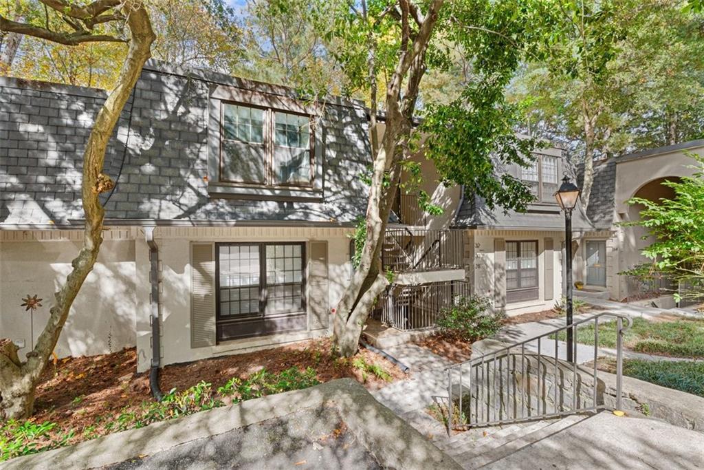 27 Cantey Place NW