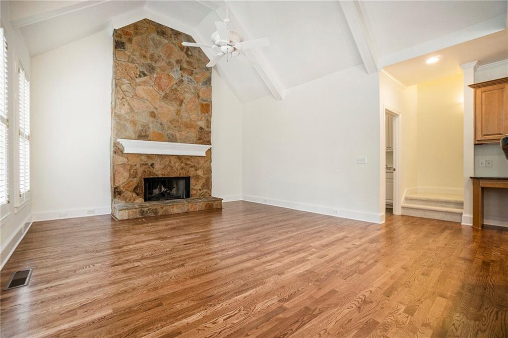 3509 Estates Lane SE