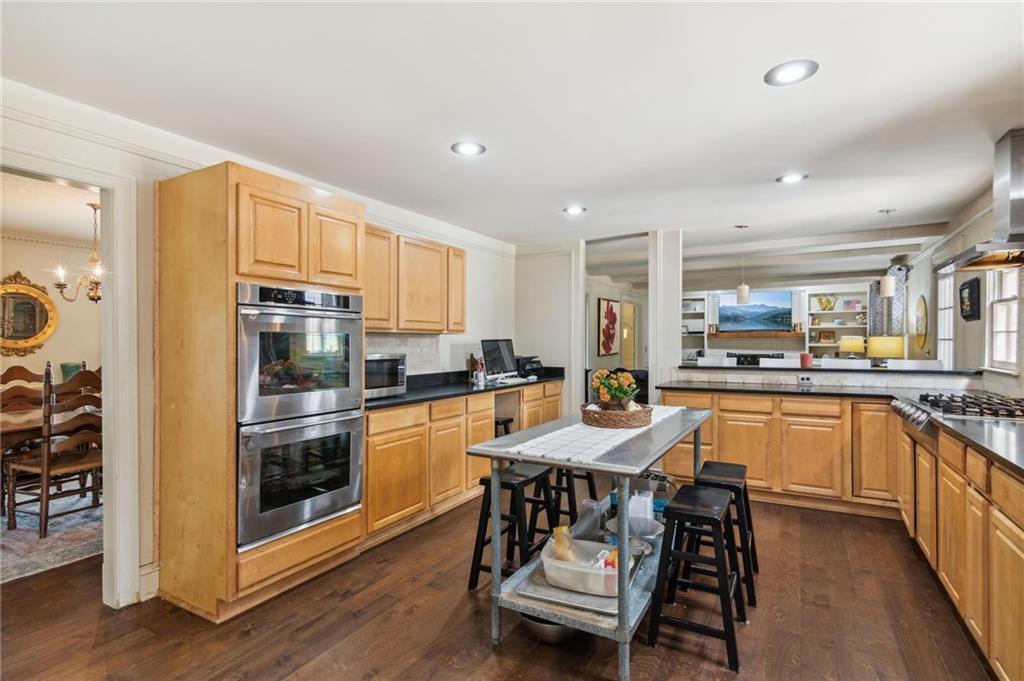 6567 Rosecommon Drive