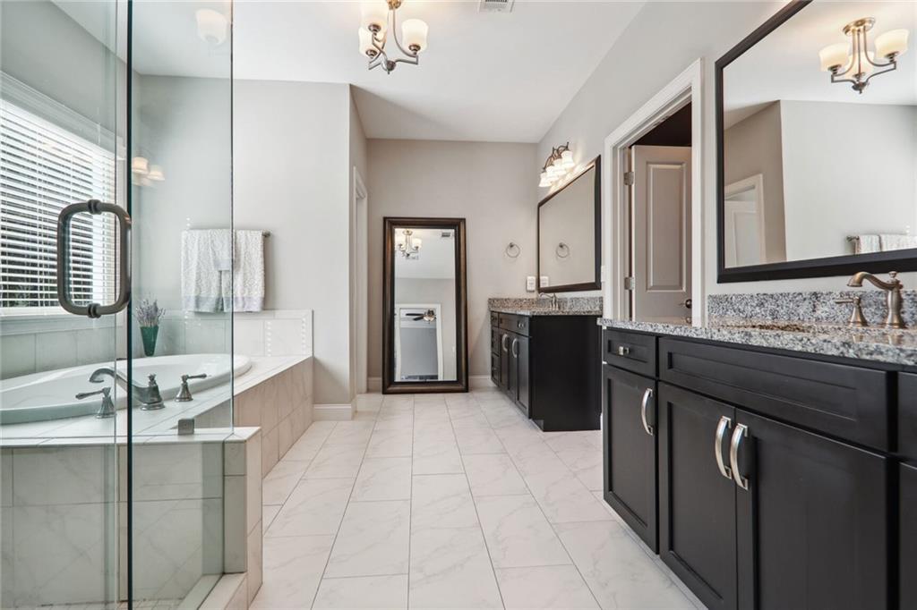 2492 Ellijay Drive NE