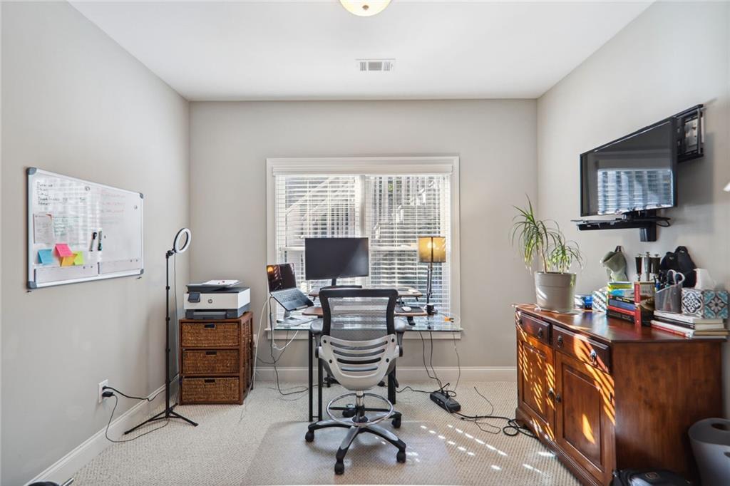 2492 Ellijay Drive NE