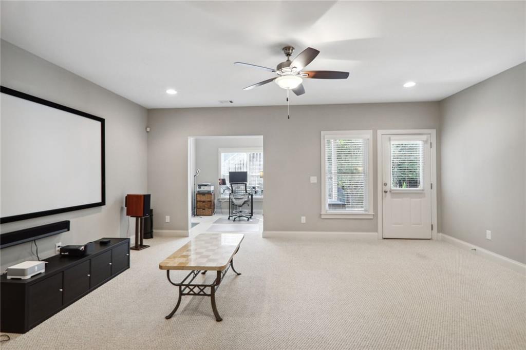 2492 Ellijay Drive NE