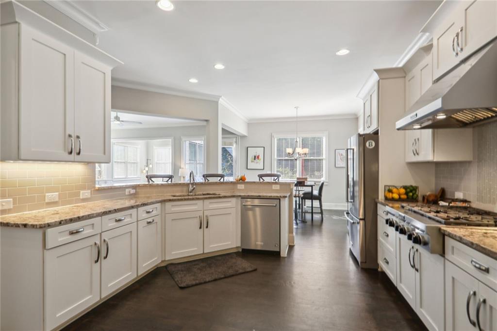2492 Ellijay Drive NE