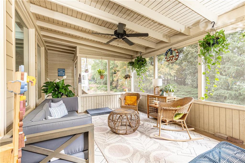 6315 Deerwoods Trail