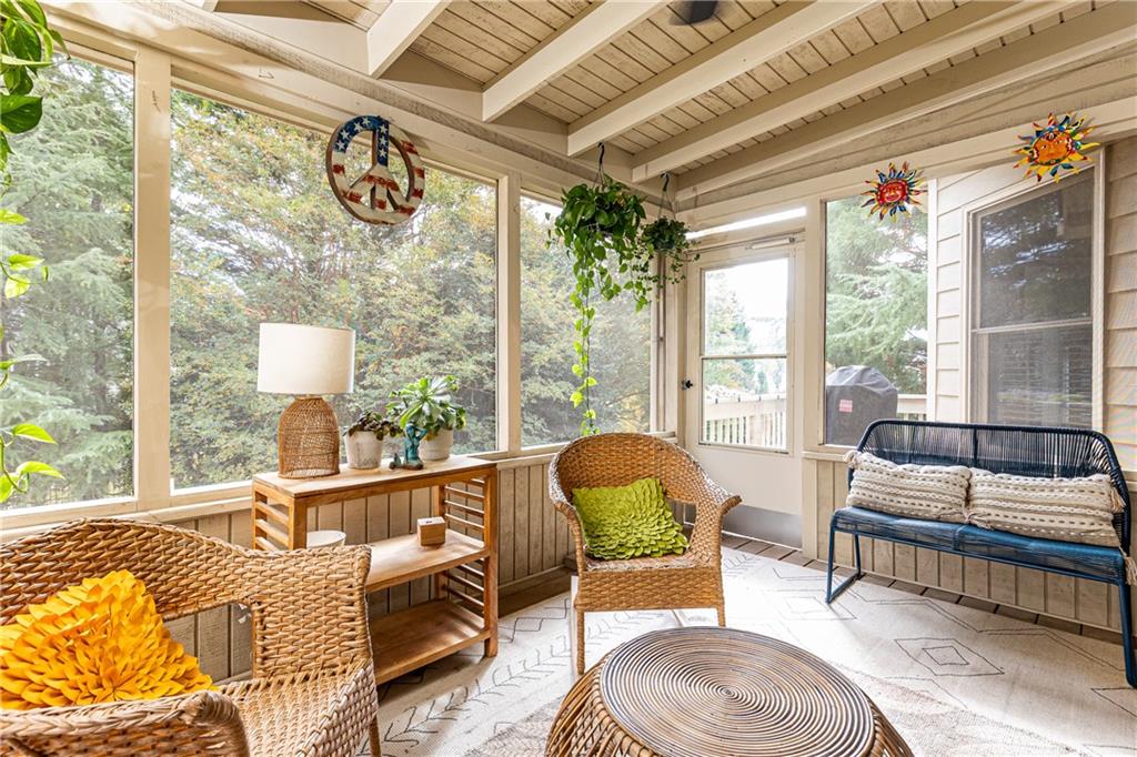6315 Deerwoods Trail