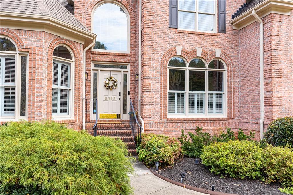 6315 Deerwoods Trail